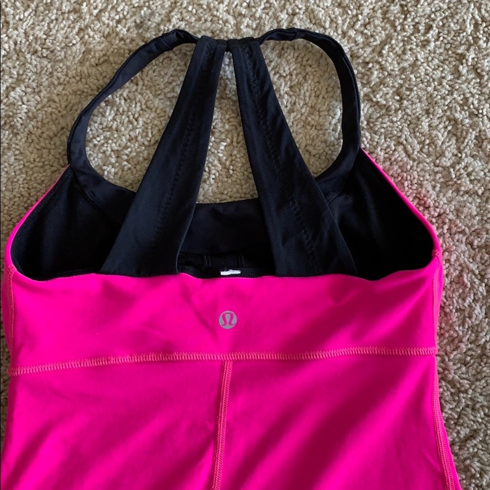 Lululemon top